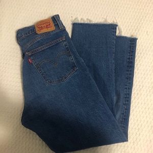 LEVI PETITE STRAIGHT LEG HIGH RISE JEANS